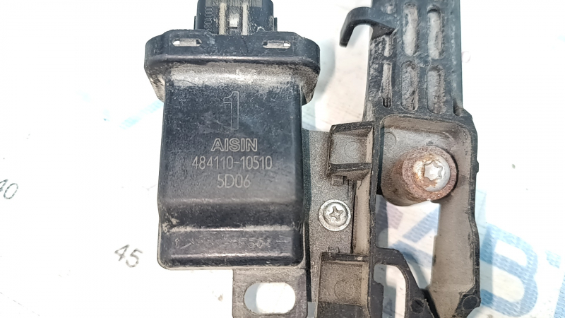Lexus ES350 07-12 keyless rear left door handle mechanism