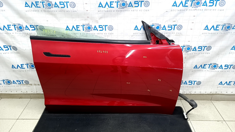 Door assembly front right Tesla Model 3 21- red PPMR, triplex glass, color 0.2-0.25
