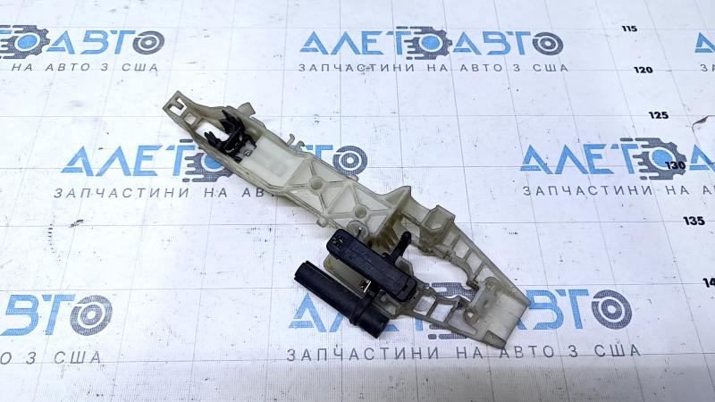 Hyundai Azera 12-17 front right door handle mechanism keyless