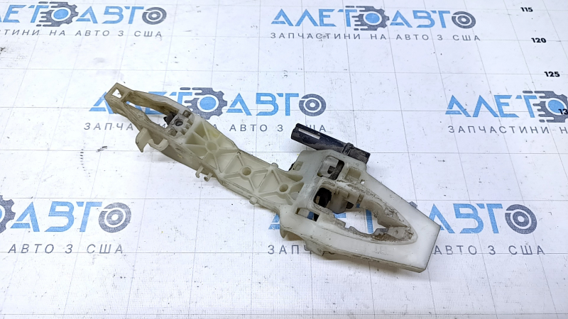 Hyundai Azera 12-17 front right door handle mechanism keyless