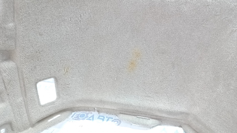 Left arch trim Lexus RX300 RX330 RX350 RX400H 04-09 beige, cracks, broken mount, needs cleaning