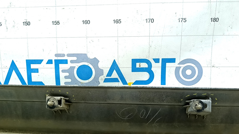 Right threshold Subaru Impreza WRX GH 10-11 white, broken fasteners, worn, crack