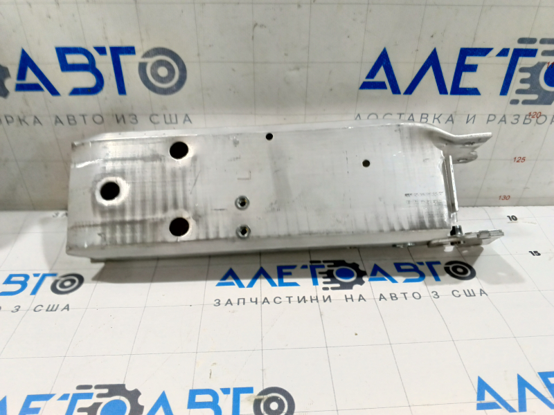 Fang of the front bumper reinforcement left BMW 3 F30 12-18 SIGNEDA