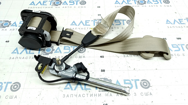 Driver's seat belt with tensioner Honda CRV 17-22 beige