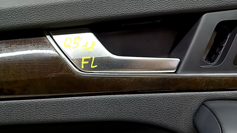Door trim card front left Audi Q5 80A 18-20 black, with wood insert, armrest brown leather, Bang & Olufsen, scratches