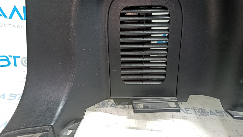 Arch trim left Infiniti JX35 QX60 13-20 black, scratches, abrasions