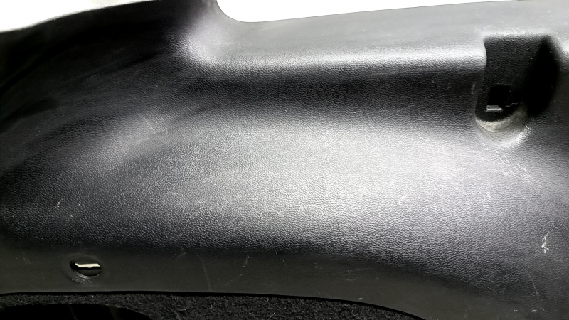 Left arch trim Jeep Grand Cherokee WK2 11-15 black, for electric drive, scratches, for cleaning