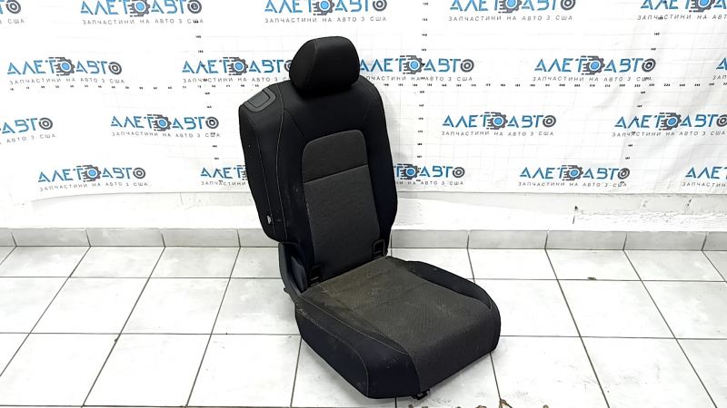 Rear row of seats 2nd row right Honda CRV 23- without airbag, black cloth with orange stitching, Sport, dented, for dry cleaning