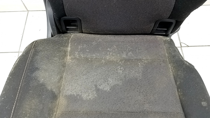 Rear row of seats 2nd row right Honda CRV 23- without airbag, black cloth with orange stitching, Sport, dented, for dry cleaning