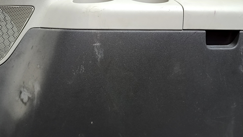 Right arch trim Toyota Sienna 11-14 gray with beige, without curtain, rubbed, scratches, whitened plastic, with cigarette lighter