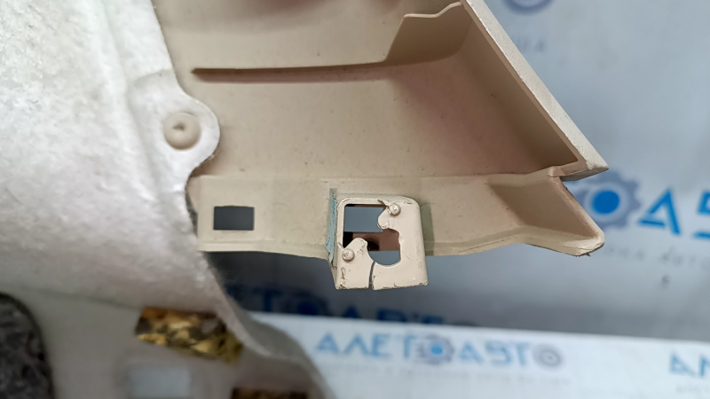 Right arch trim Lexus RX350 RX450h 10-15 beige, scratches, dry cleaning, broken fastener