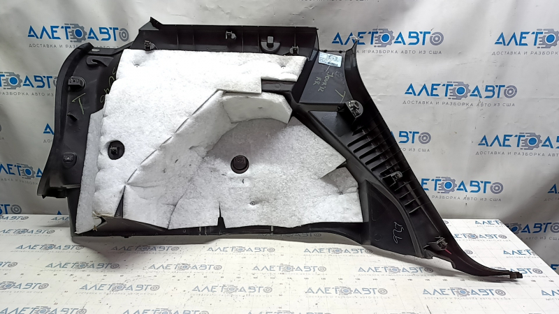 Right arch trim Dodge Journey 11-20 under 2 rows of seats, scratches, broken guide