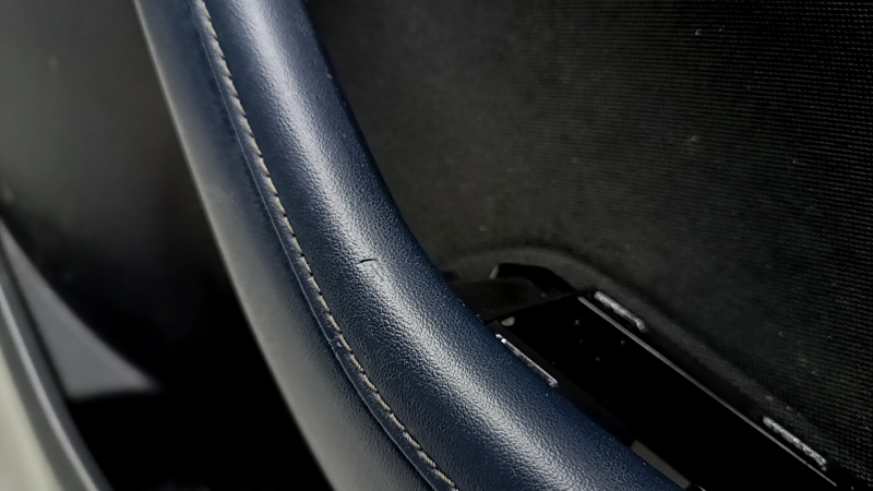 Door trim card front right Mazda CX-30 20- black, insert dark blue, black cloth, armrest leather dark blue, scratches