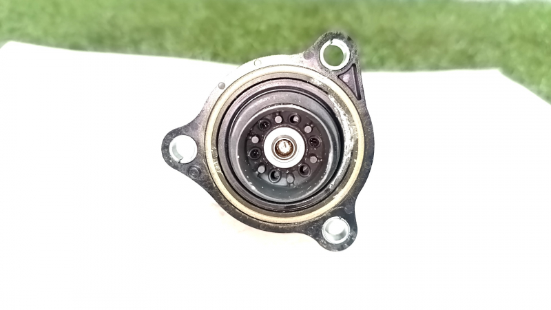 BMW 3 F30 12-18 N20 2.0T Turbo Solenoid Valve