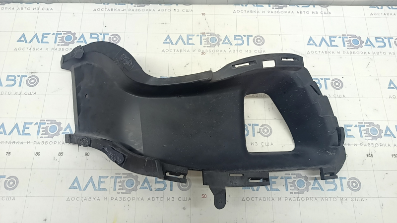 Front bumper air duct right Alfa Romeo Giulia 17-18 scratches