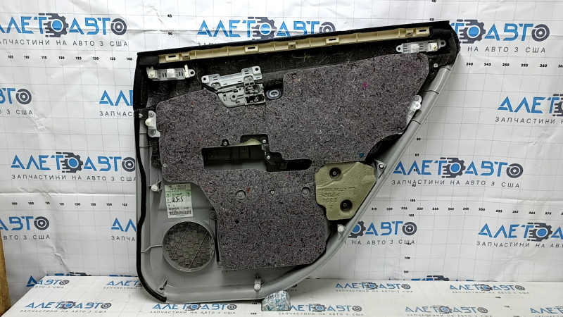 Door trim card rear left Lexus RX300 RX330 RX350 RX400H 04-09 gray, black top, gray leather armrest, wood insert, scratches