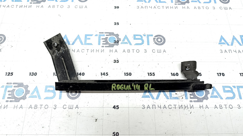 Rear Left Door Glass Guide Nissan Rogue 14-20 Type 3