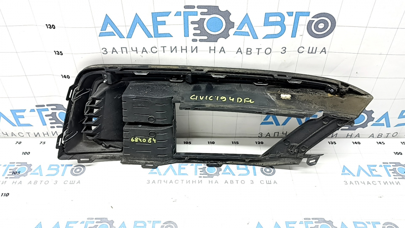 Left bumper grille Honda Civic X FC 19-21 for radar, without fog lights, scratches