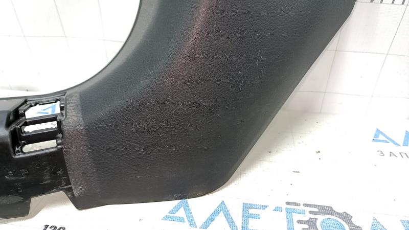 Front pillar trim lower left Nissan Rogue 14-20 black, scratches, worn