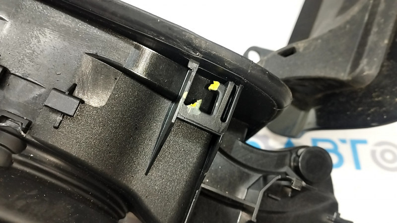 Fuel filler flap assembly with housing BMW X5 F15 14-18 broken mount, torn seal