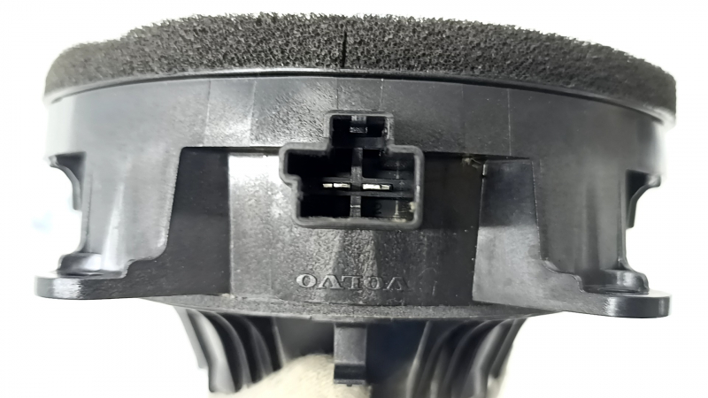 Speaker door front left lower Volvo XC90 16-23 bowers & wilkins