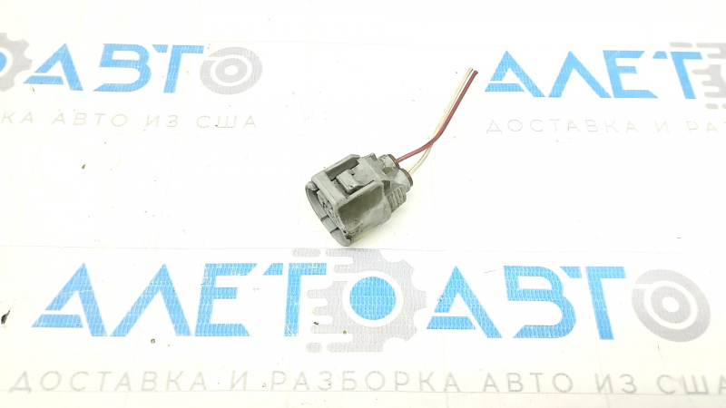 Right cooling fan motor chip Toyota Camry v55 15-17 2.5 usa