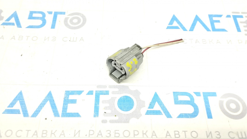 Right cooling fan motor chip Toyota Camry v55 15-17 2.5 usa
