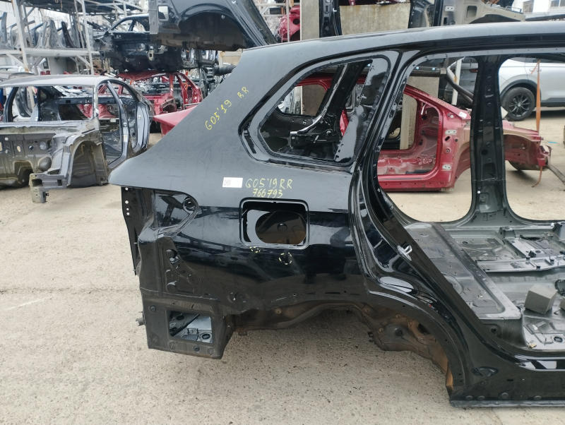 Quarter wing rear right BMW X5 G05 19-23 on the body, black, pokes