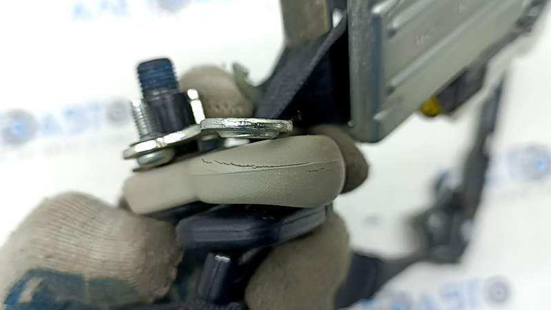 Driver's seat belt Ford Fusion mk5 17-20 black with tensioner, needs cleaning, cracked plastic on the mount