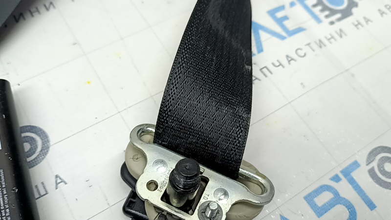 Driver's seat belt Ford Fusion mk5 17-20 black with tensioner, needs cleaning, cracked plastic on the mount
