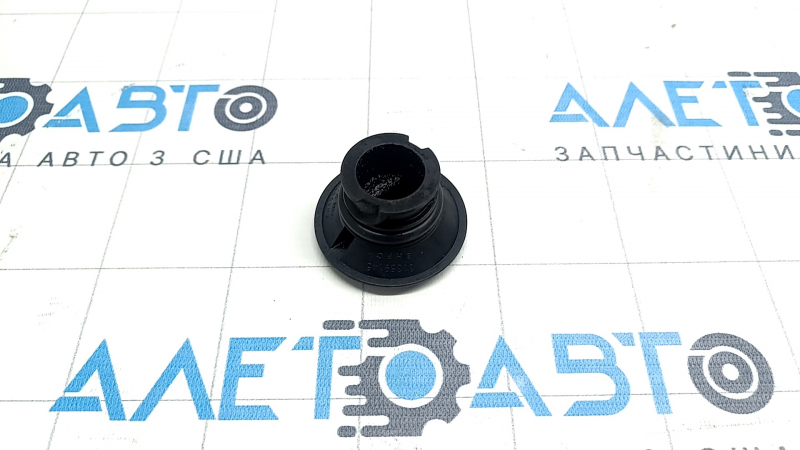 Oil filler cap Volvo XC90 16-17 B4204T27 T6 2.0