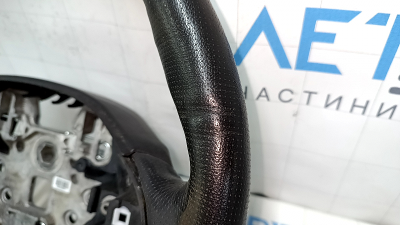 Steering wheel bare Lincoln MKZ 13-20 leather black, with wood trim, worn, dents, scratches