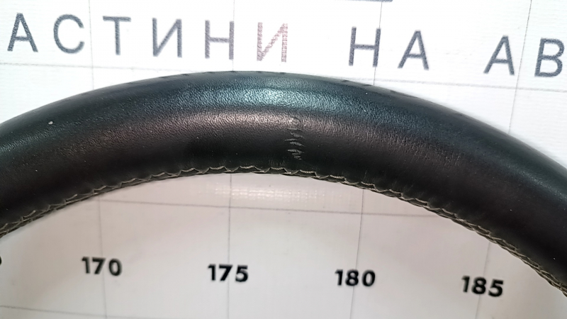 Chevrolet Camaro 16-24 steering wheel leather, black, SS, no buttons, scratches