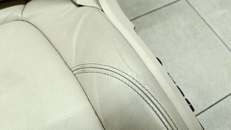 Driver's seat BMW X1 F48 16-22 with airbag, electric, heated, with memory, leather beige Oyster, cracks in the leather