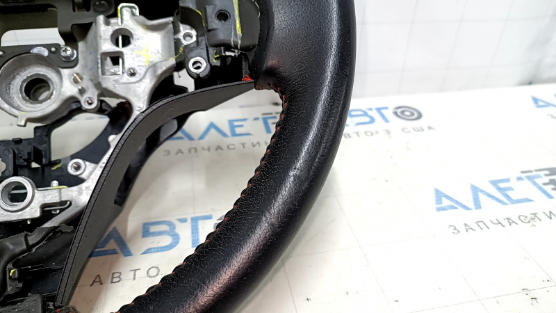 Naked steering wheel Toyota Camry v55 15-17 usa black leather, red stitching, no petals, bumps, scratches, needs cleaning