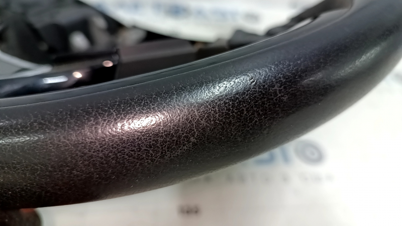 Naked steering wheel Mitsubishi Outlander 14-16 leather black, scratches
