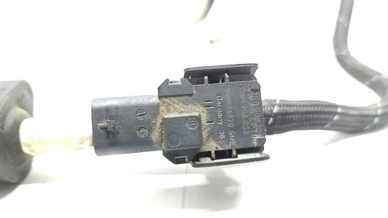 Electromagnetic valve with tube and sensor Audi Q5 80A 18-24 3.0T