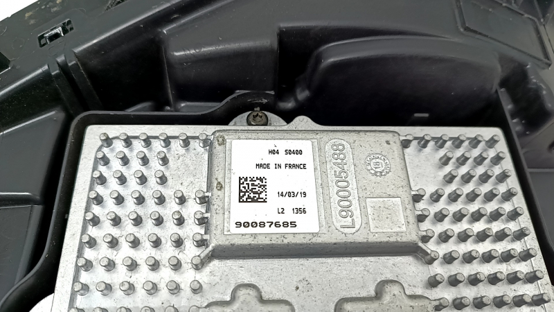 Front right headlight complete Ford Fusion mk5 17-20 LED, with DRL with block, for polishing