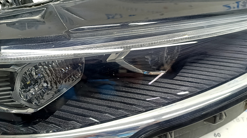 Front right headlight complete Ford Fusion mk5 17-20 LED, with DRL with block, for polishing