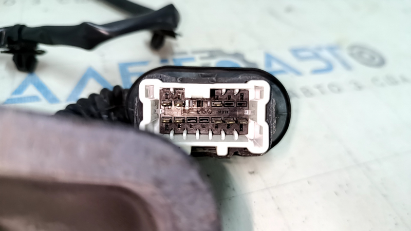 Rear right door wiring Nissan Pathfinder 13-20