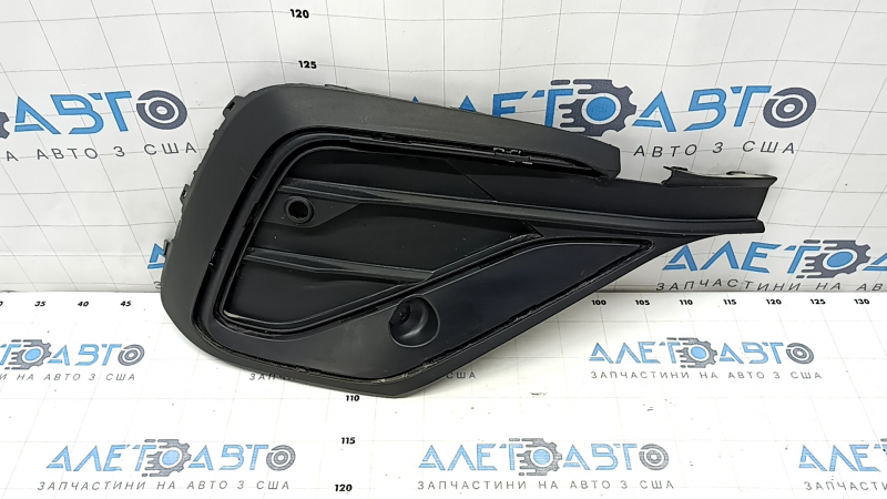Lower grille of the front bumper right VW Tiguan 22-24 for parking sensors, structure, scratches