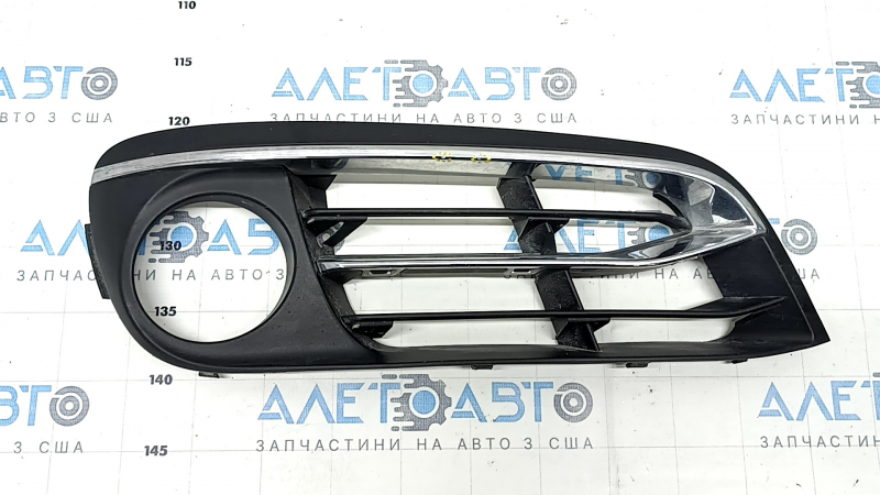 Lower grille of the front bumper right BMW 5 F10 14-16 open under fog lights, Luxury Line, with chrome molding, bumpers, sand