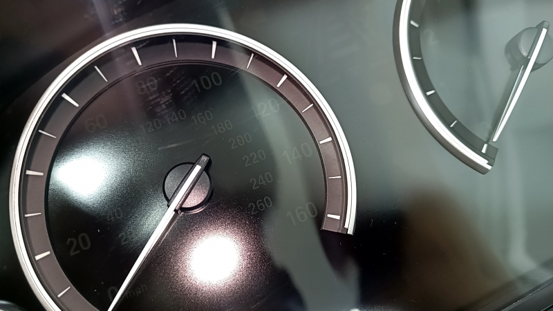 Instrument cluster BMW 5 F10 14-16, scratches