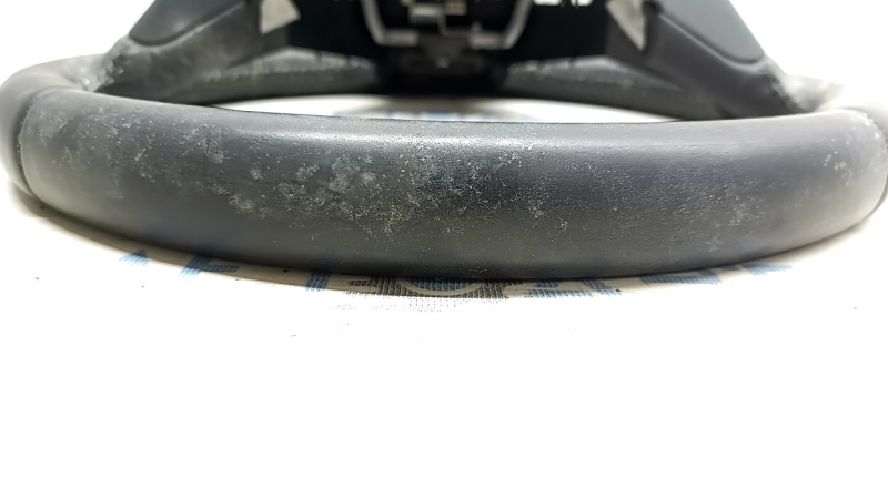 Naked steering wheel Toyota Venza 21-24 leather black, heated, with steering wheel computer, scratches