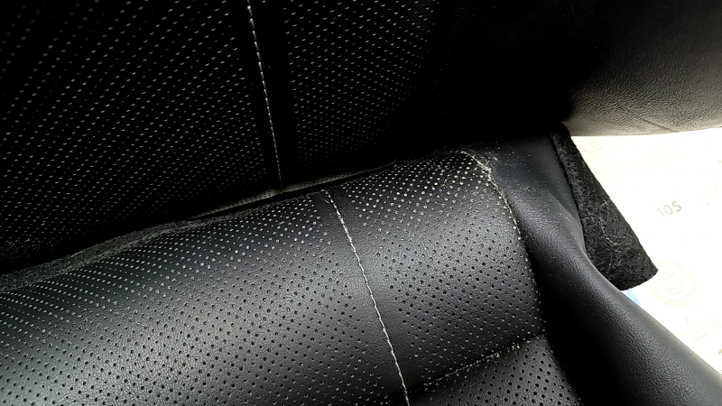 Driver's seat upholstery Toyota Venza 21-24 black leather, heated, perforated, 2 parts, oxidized heating chips, needs cleaning