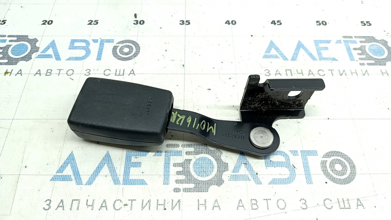 Rear seat belt latch right Mitsubishi Outlander 14-22 black