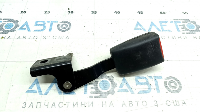 Rear seat belt latch right Mitsubishi Outlander 14-22 black