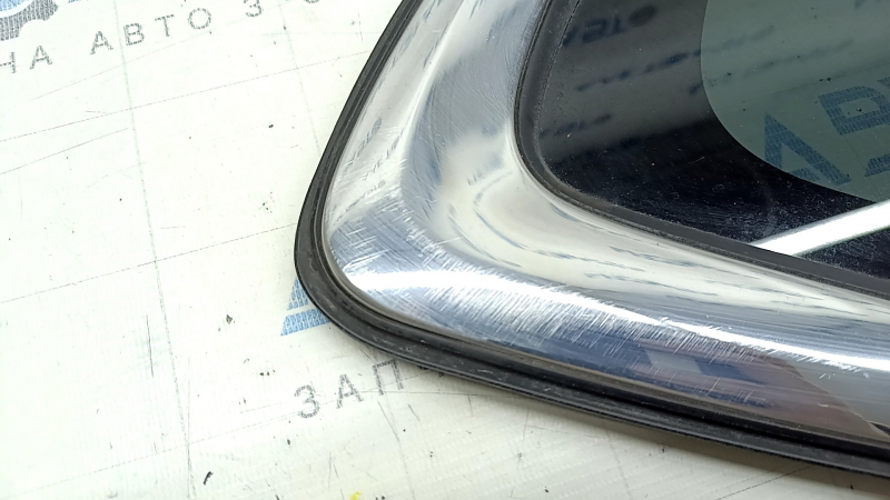 Window blind glass rear left Mitsubishi Outlander 14-22 petrol, chrome, scratches on chrome