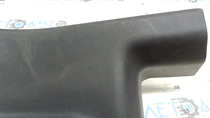 Door sill trim rear left Mitsubishi Outlander 14-22 black, missing plug, scratches