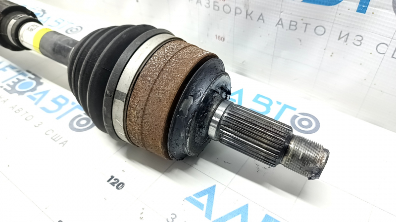 Drive half shaft front right Honda CRV 23-25 HEV AWD complete, rusty